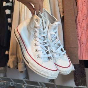 White Converse Chuck Taylor
